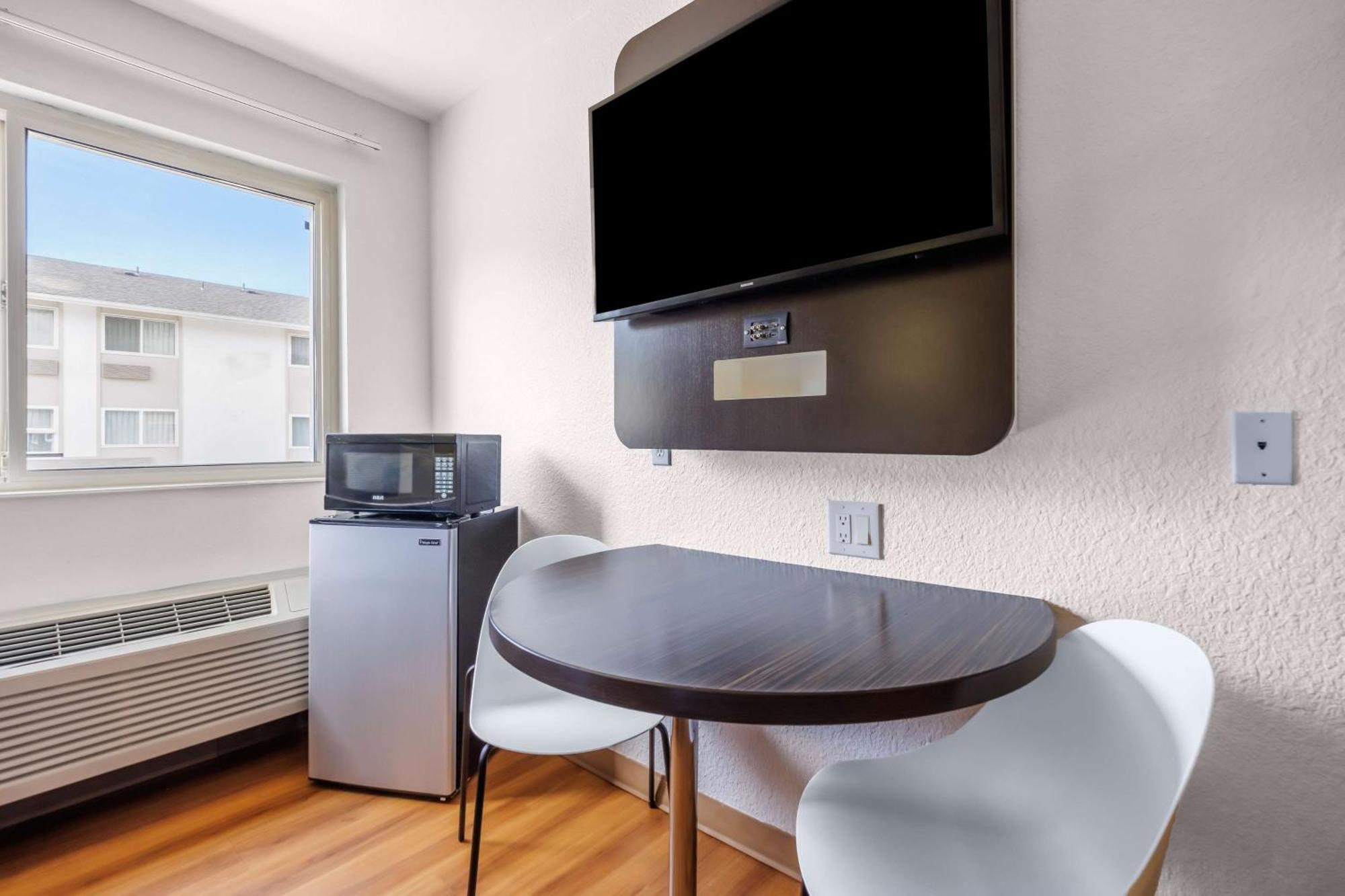 Studio 6 Seattle, Wa Sea Tac Airport South SeaTac Bagian luar foto